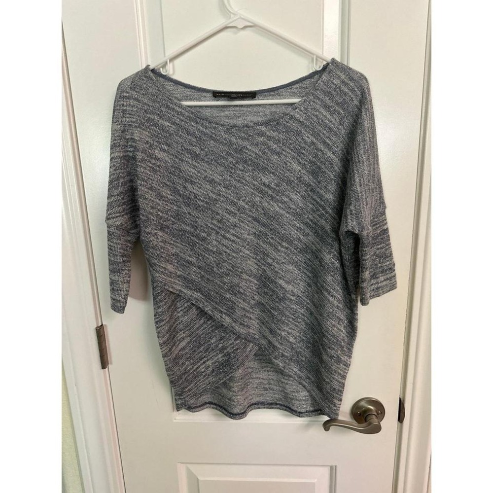 White House Black Market Sweater Blue/Silver top, size xxs